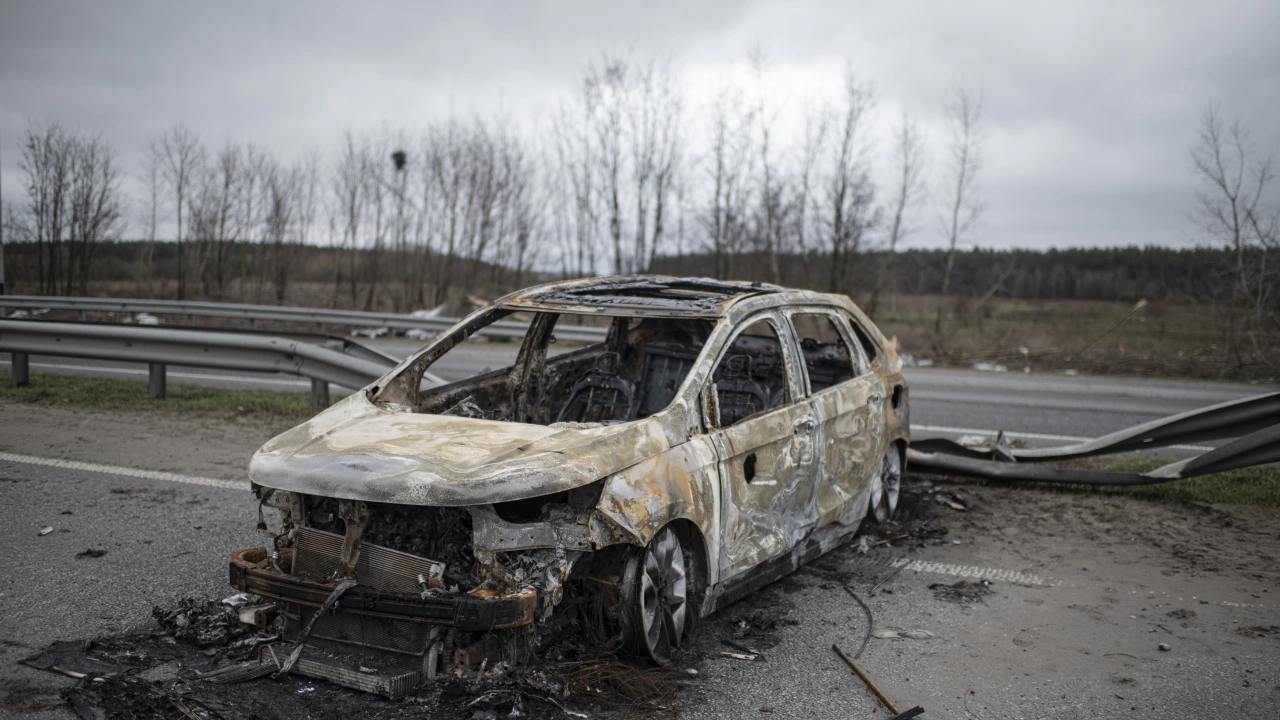 Бомбен атентат срещу автомобил на Украинската доброволческа армия УДА край
