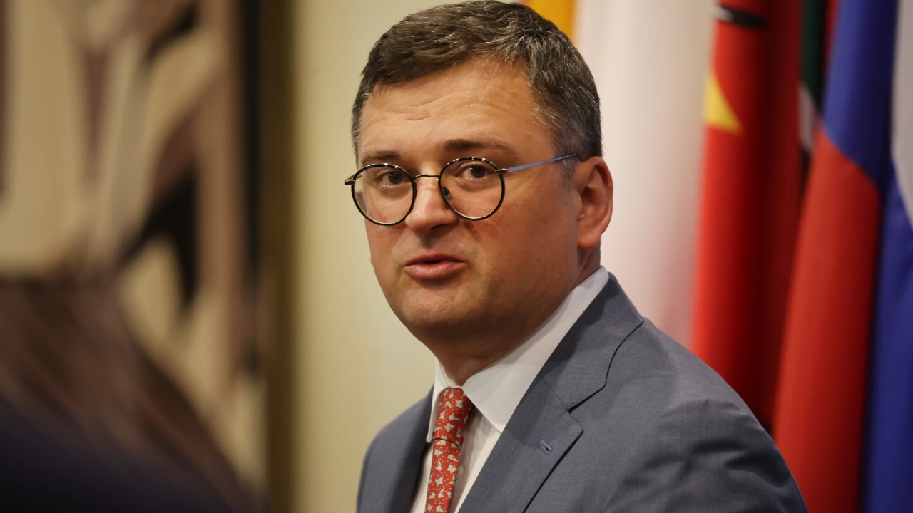 Украинският външен министър Дмитро Кулеба обвини днес пред Общото събрание
