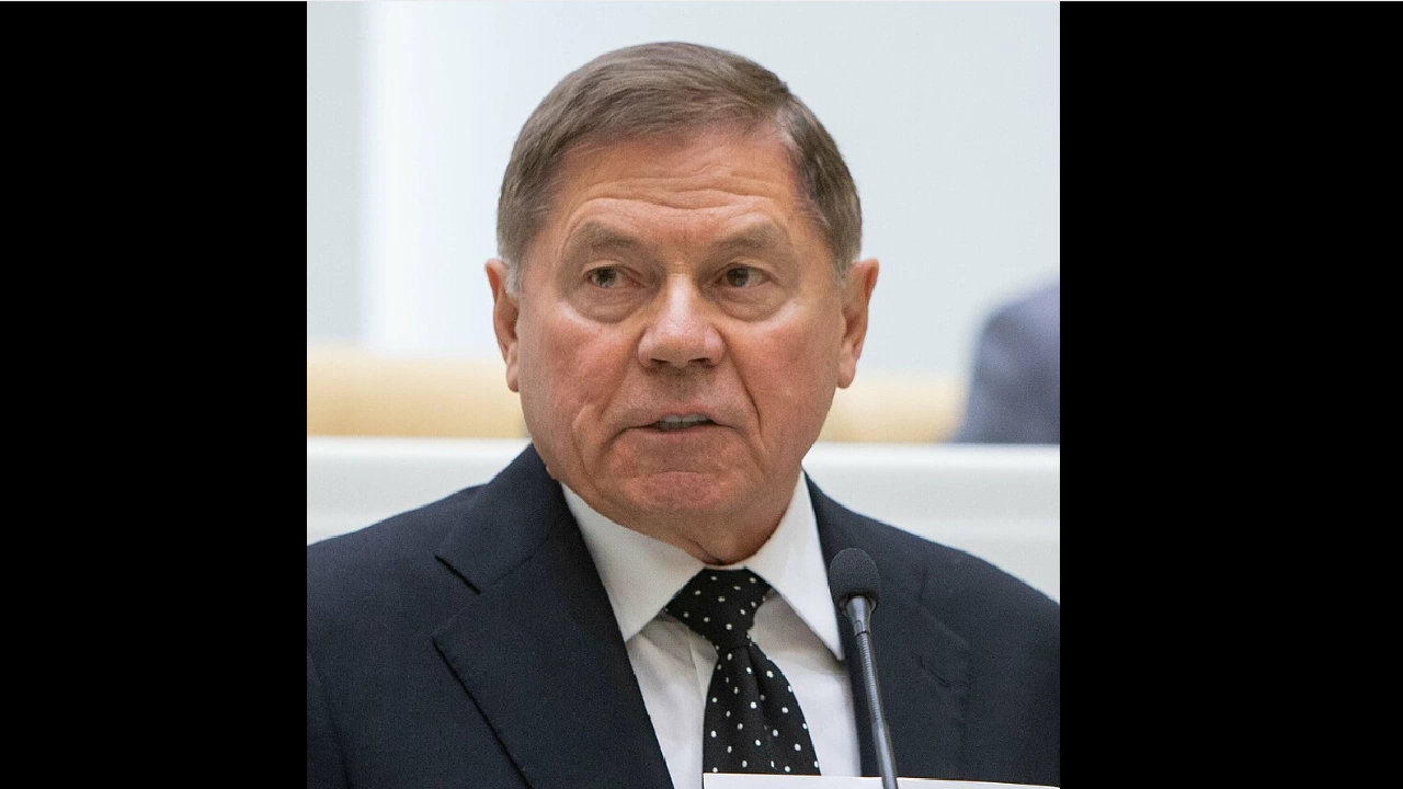 Председателят на Върховния съд на Русия Вячеслав Лебедев почина на
