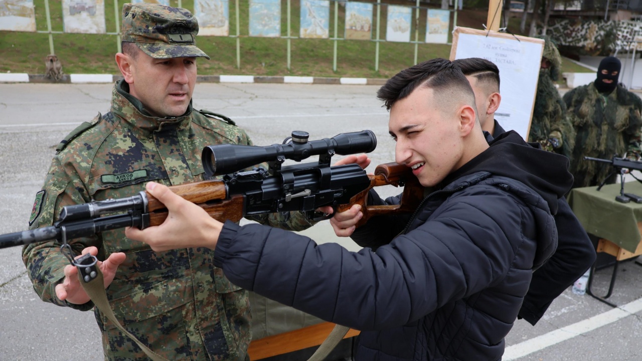 Военни формирования ще проведат дни на отворени врати