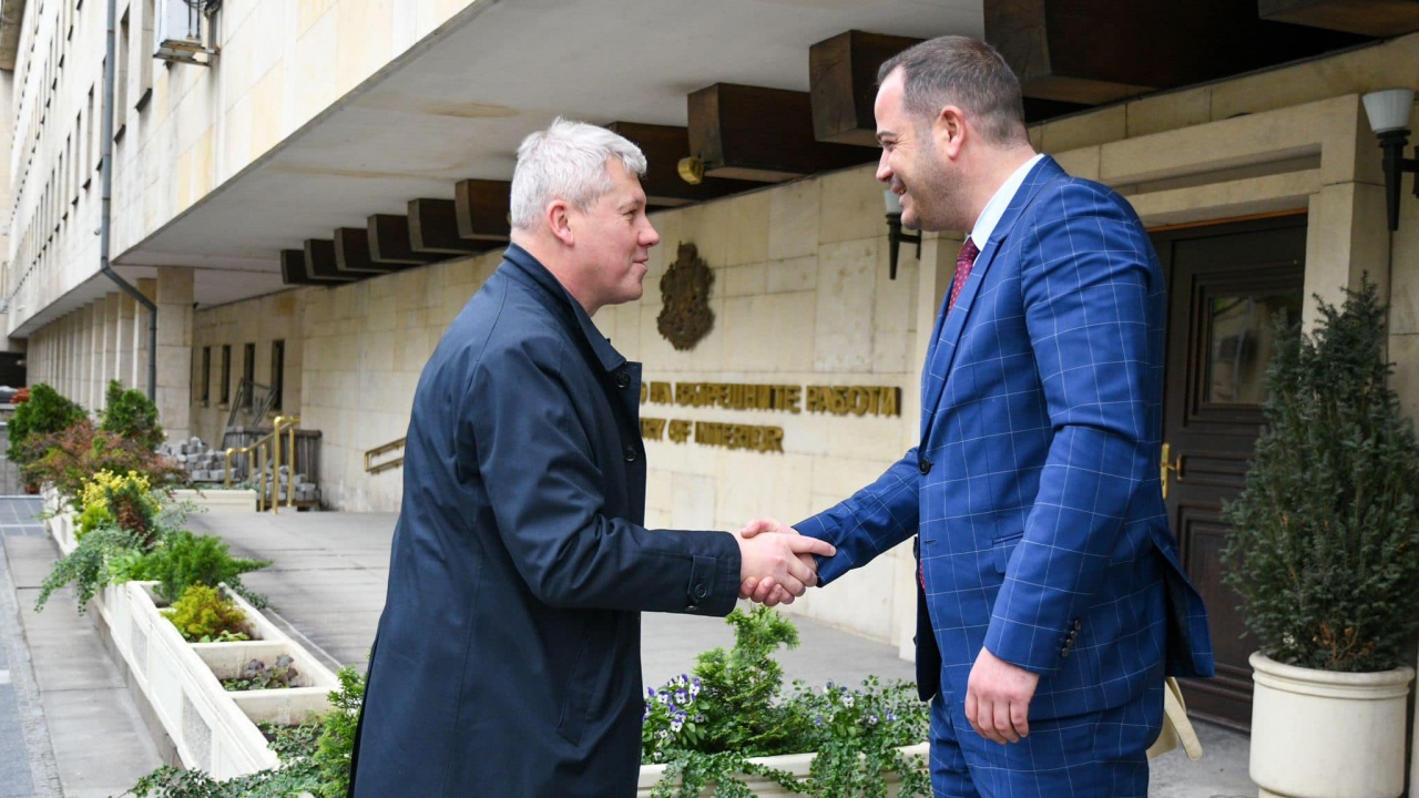 Калин Стоянов посрещна министъра на вътрешните работи на Румъния