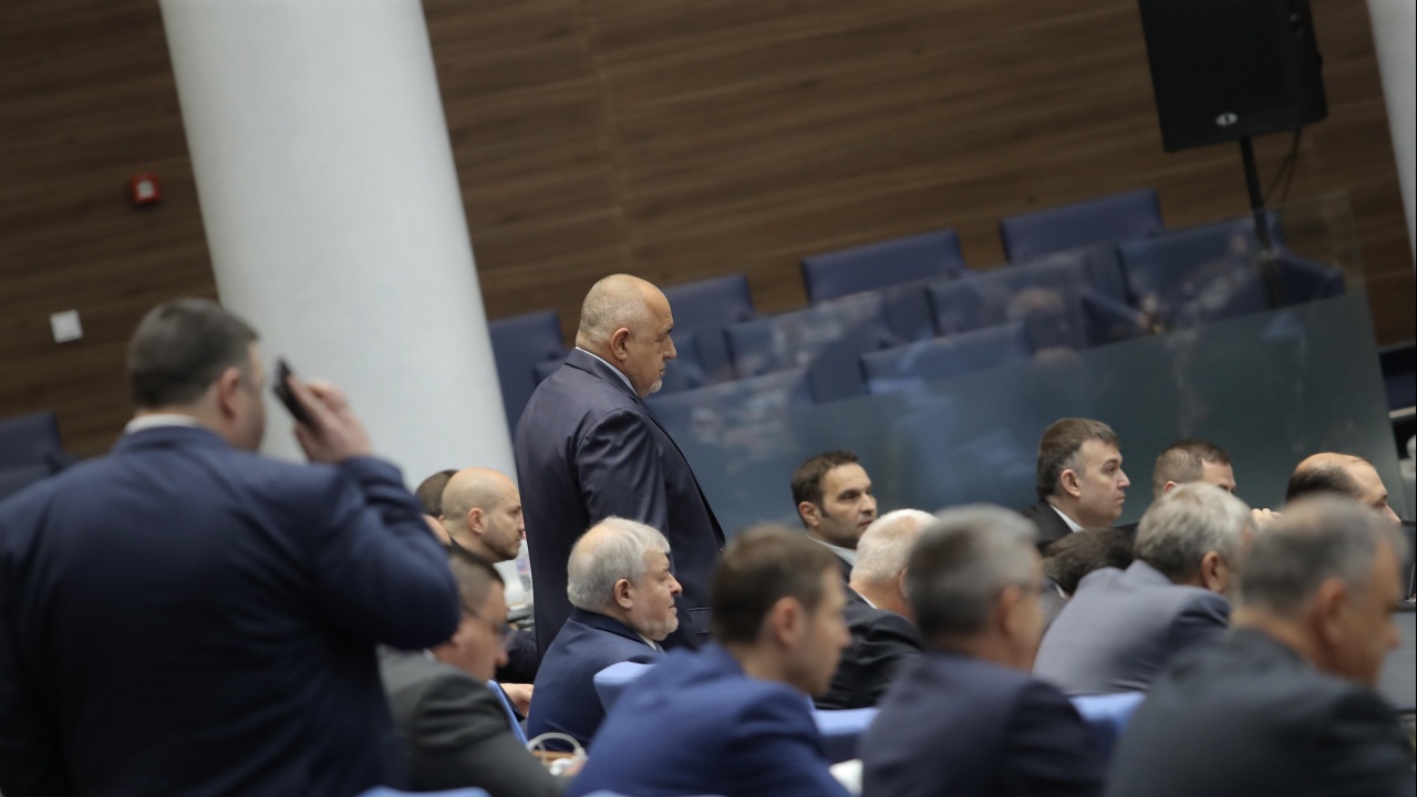 НС възложи на министъра на енергетиката да предприеме действия за предоговаряне на споразумението с „Боташ“