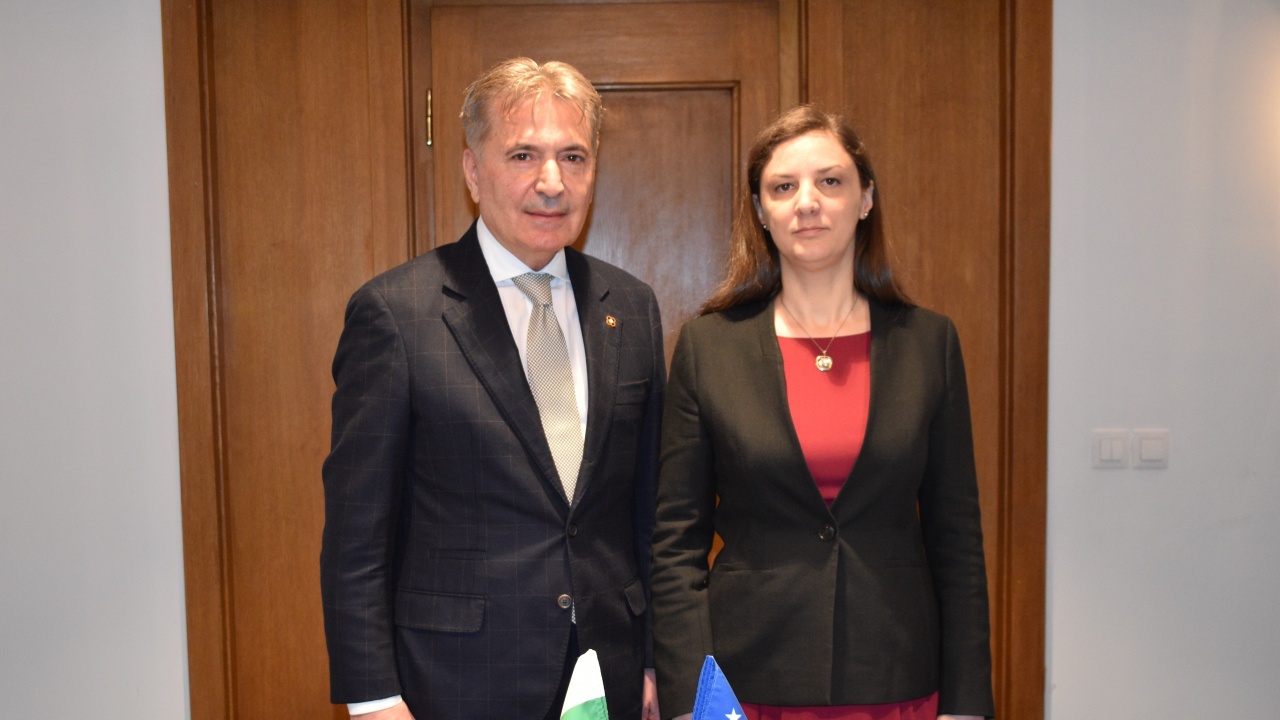 Икономическите министри на България и Косово обсъдиха активизиране на търговските отношения