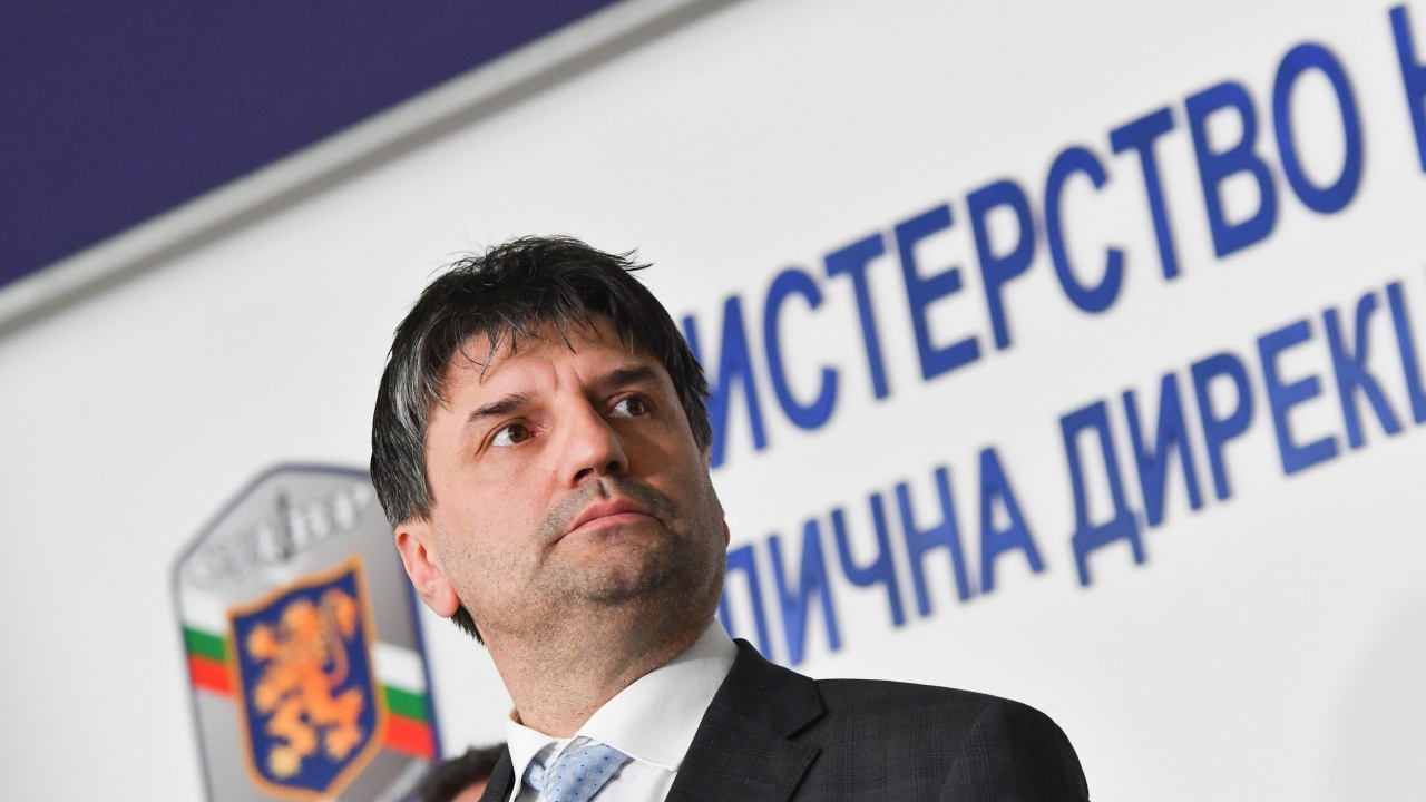 Шефът на СДВР: Пистолетът на журналиста Димитър Стоянов е законен