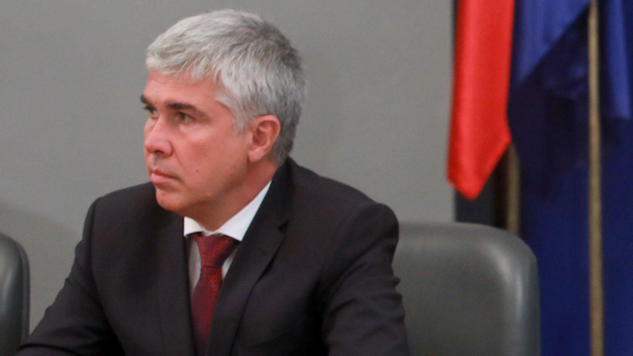 Министър Малинов заминава за Азербайджан