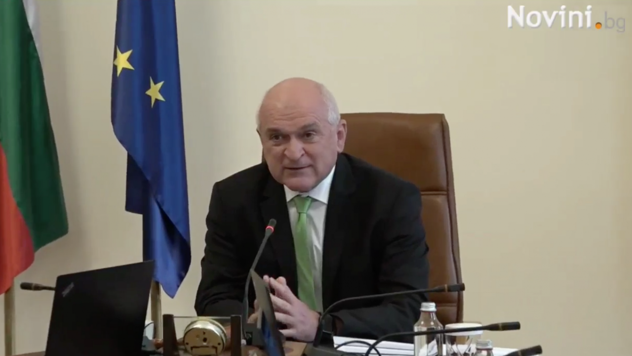 Премиерът Главчев: Приоритетът на приоритетите е здравето на българските деца