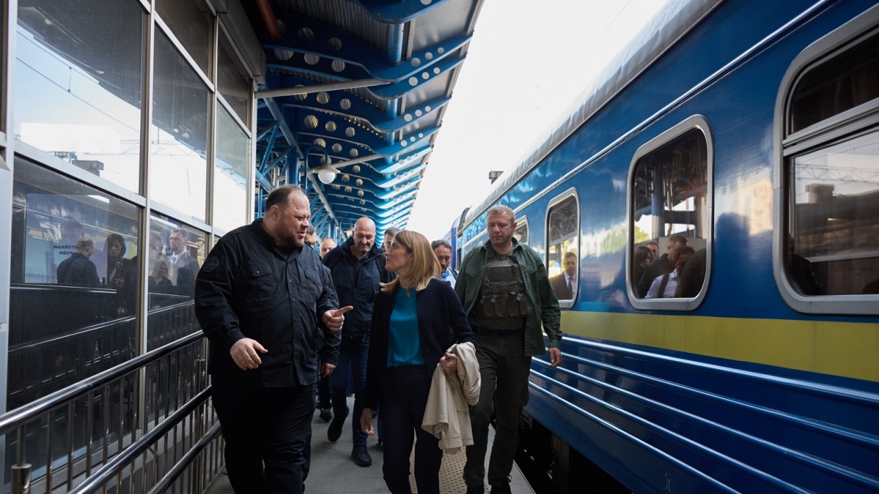 Роберта Мецола на изненадваща визита в Киев