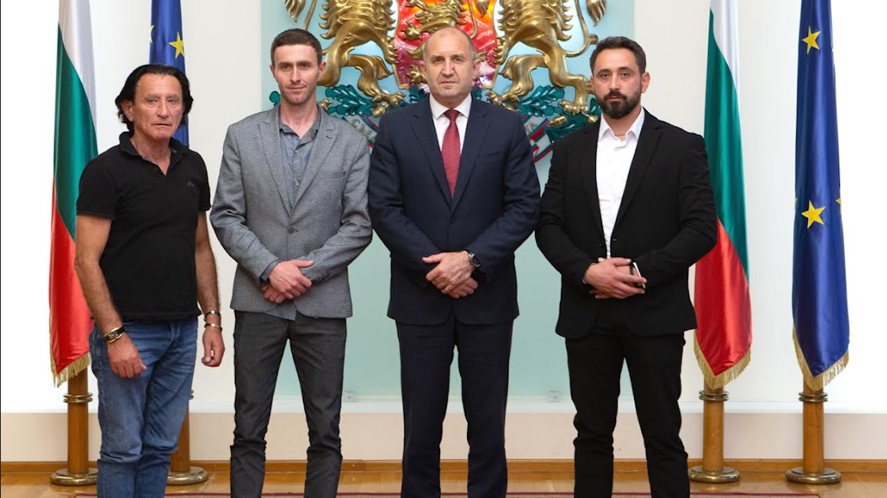 Румен Радев: България ще продължи да засилва връзките си с българската общност в Република Косово