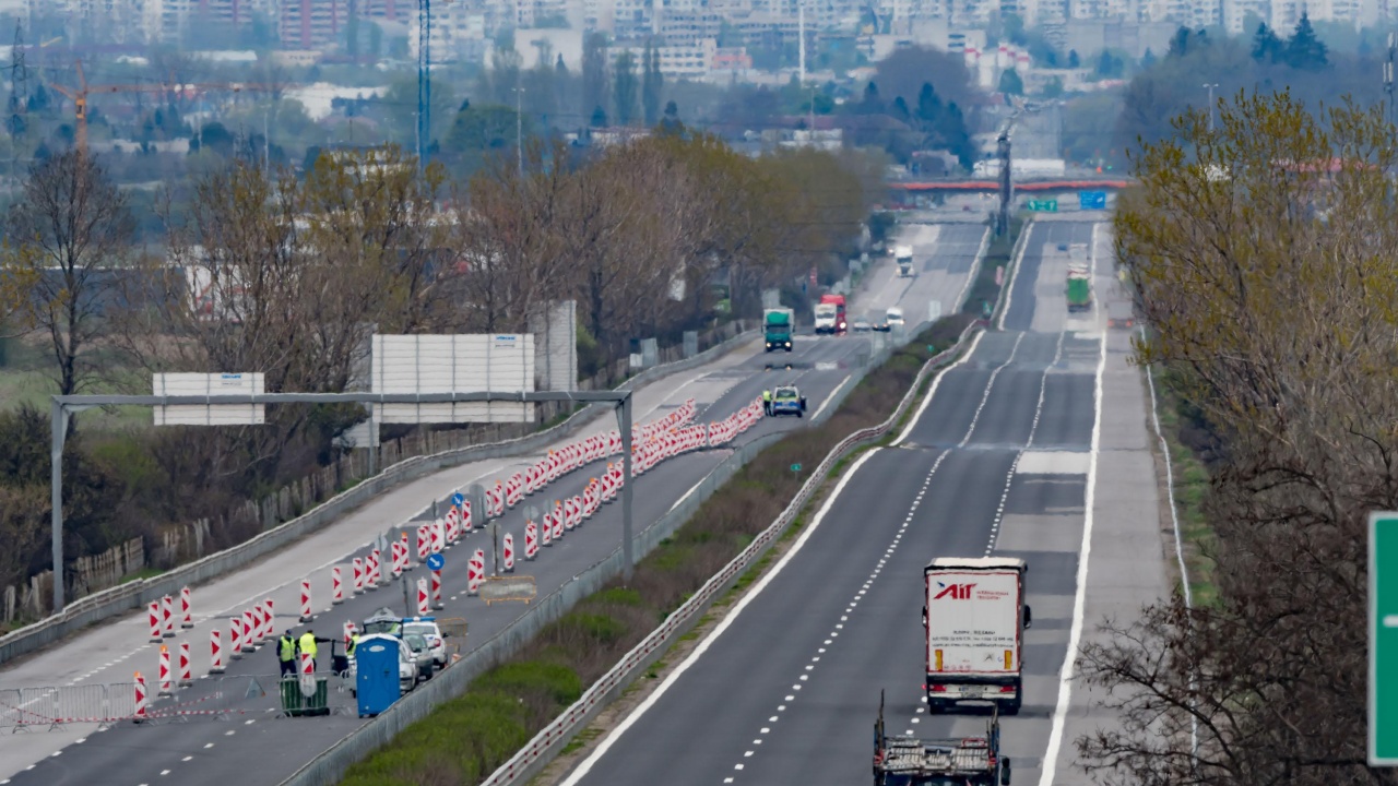 Километрично задръстване на магистрала "Тракия" в посока Пловдив