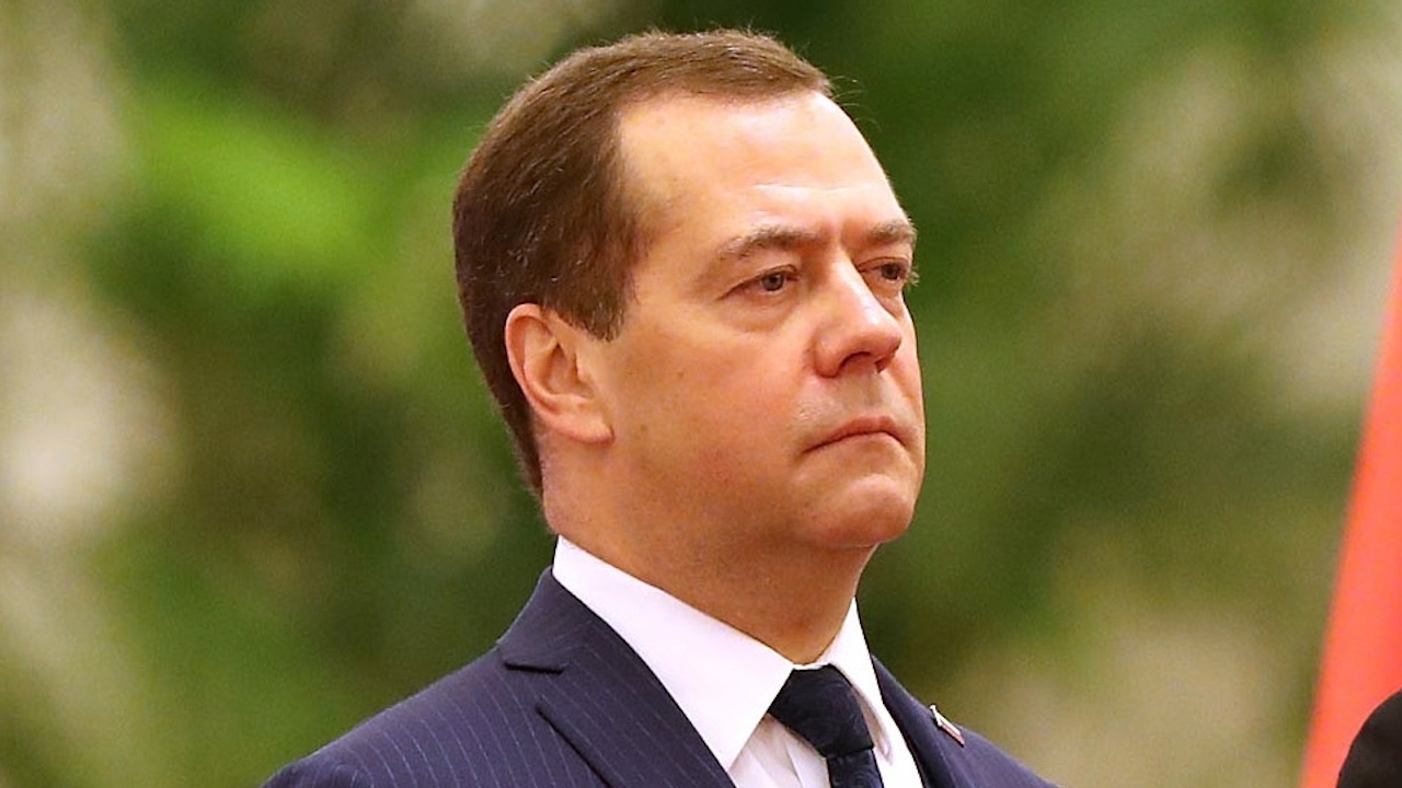 Медведев: Целта на ядрените учения в Русия е да се отработи отговор срещу нападения на руска територия