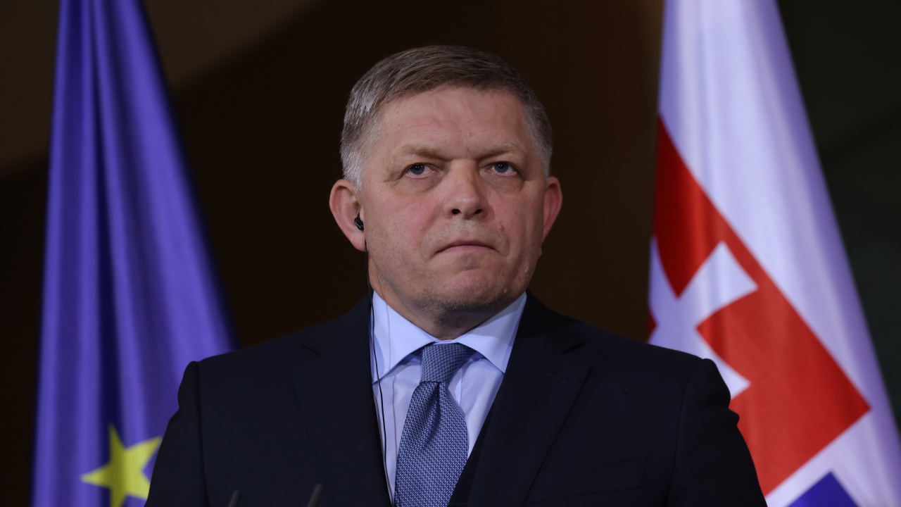 Словашкият премиер е дошъл в съзнание