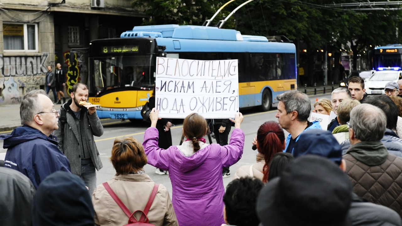 Нов протест заради движението в центъра на София