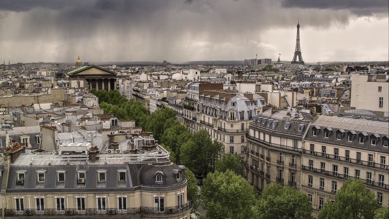 Спад на цените в хотели и апартаменти под наем в Париж за периода на Олимпиадата