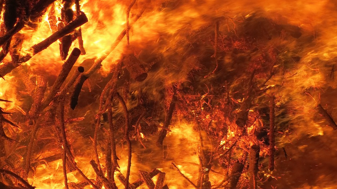 Потушени са 24 пожара за изминалото денонощие в страната