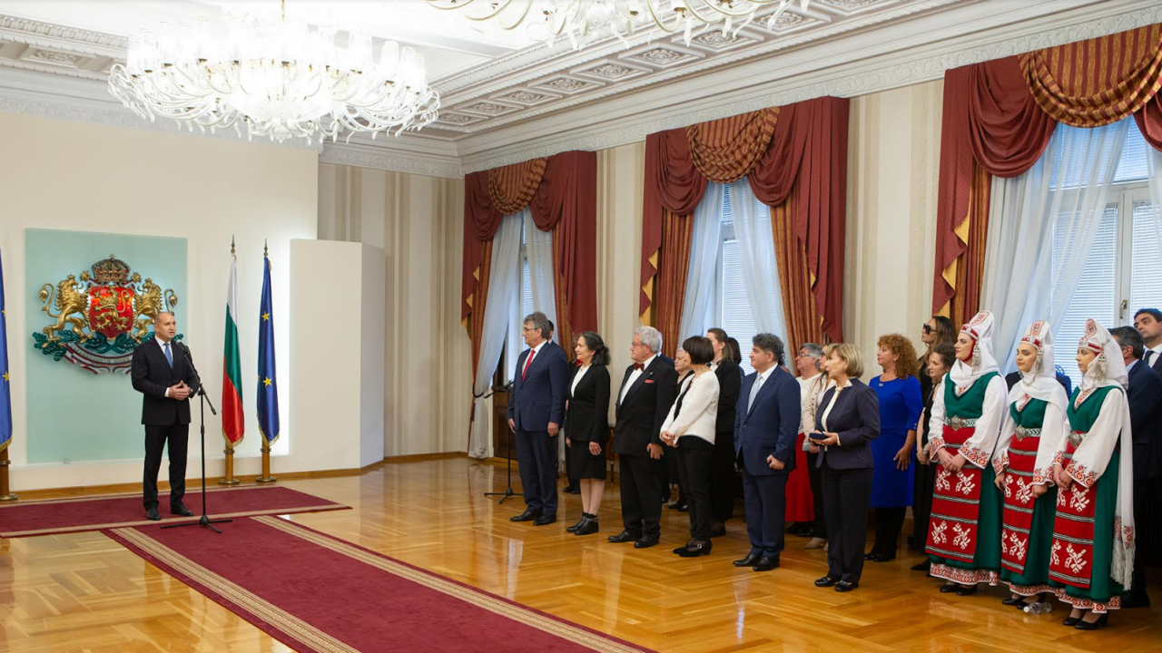 Президентът: Постиженията  и постоянството на българските творци, учени и общественици дават увереност за бъдещето на България