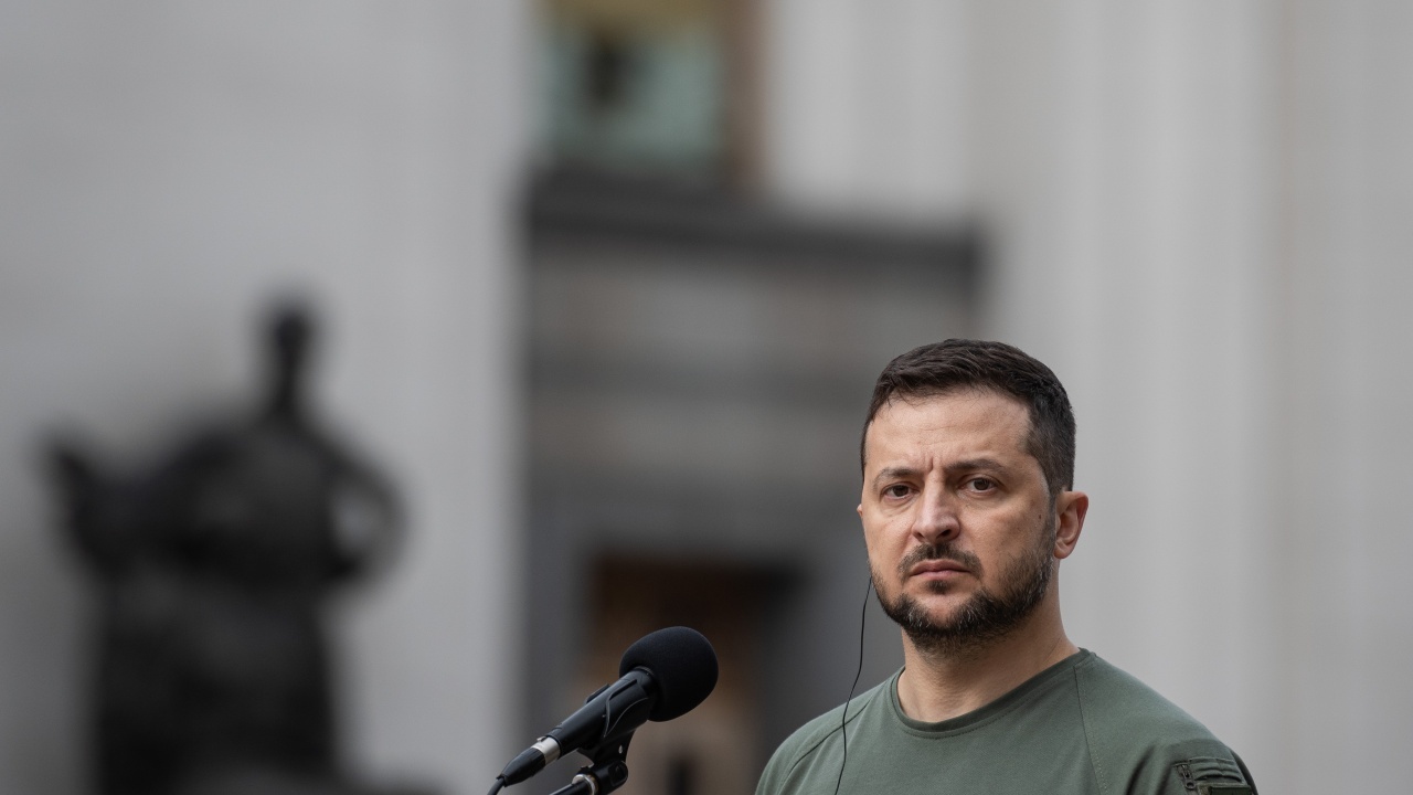 Зеленски критикува бавното предоставяне на западна помощ за противовъздушна отбрана
