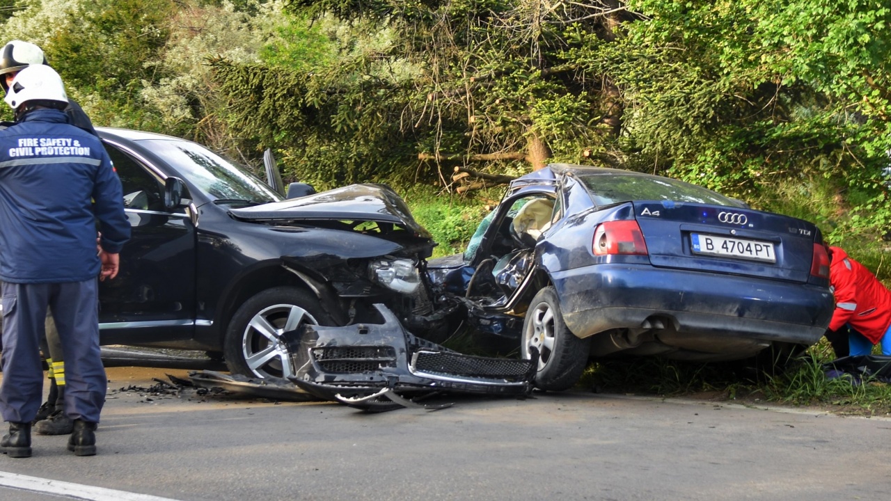 Каква е причината за тежката катастрофа с кола на НСО?
