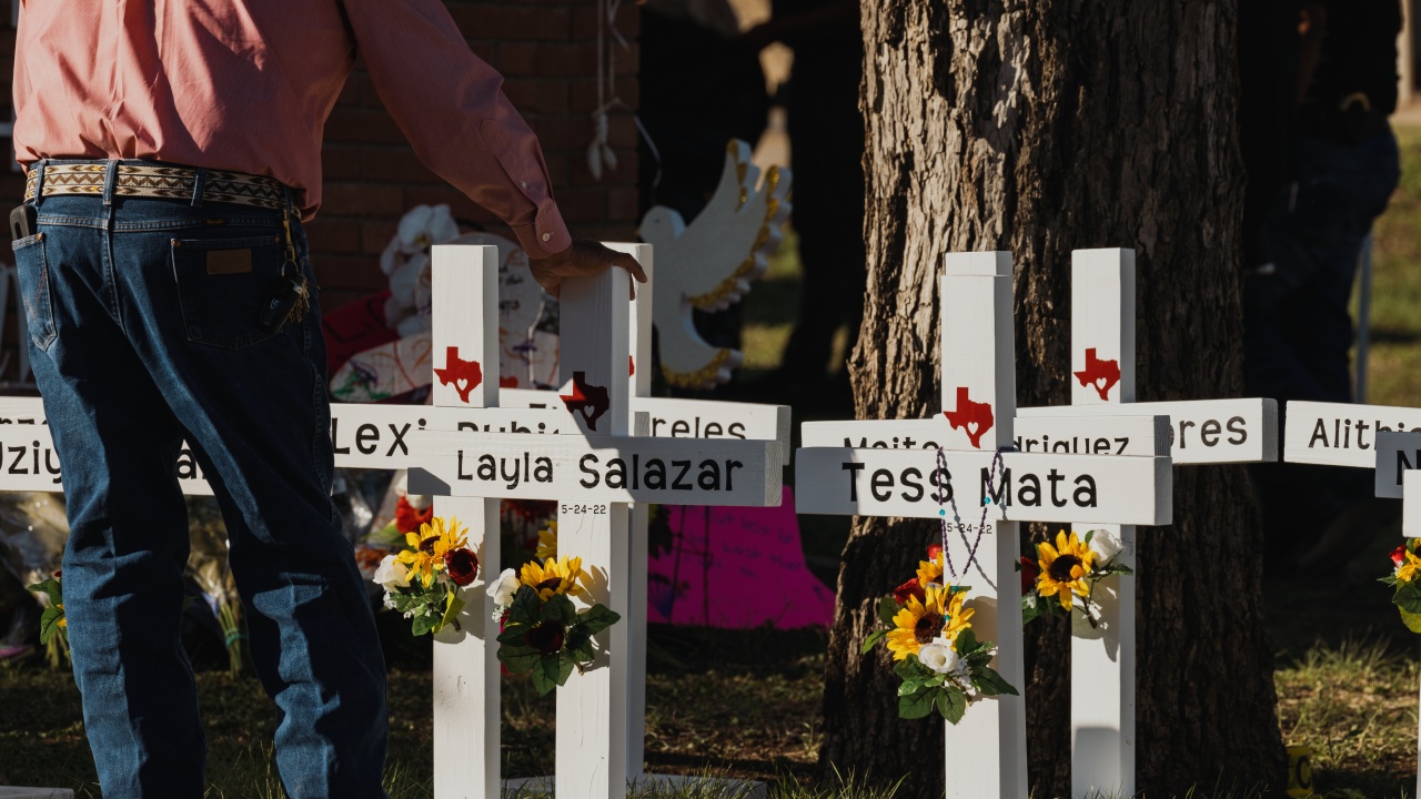 Град в Тексас ще изплати 2 млн. долара на семействата на жертви на училищна стрелба
