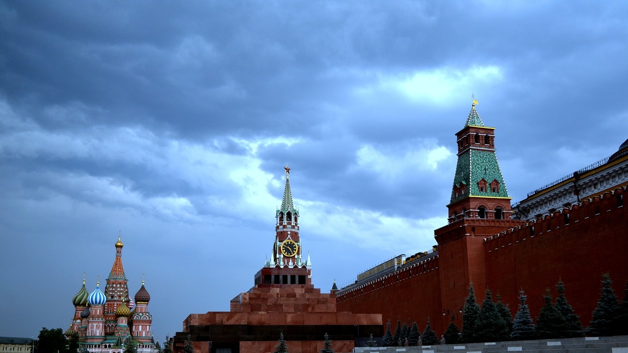 Московската борса със спад след поредните санкции на САЩ срещу Русия