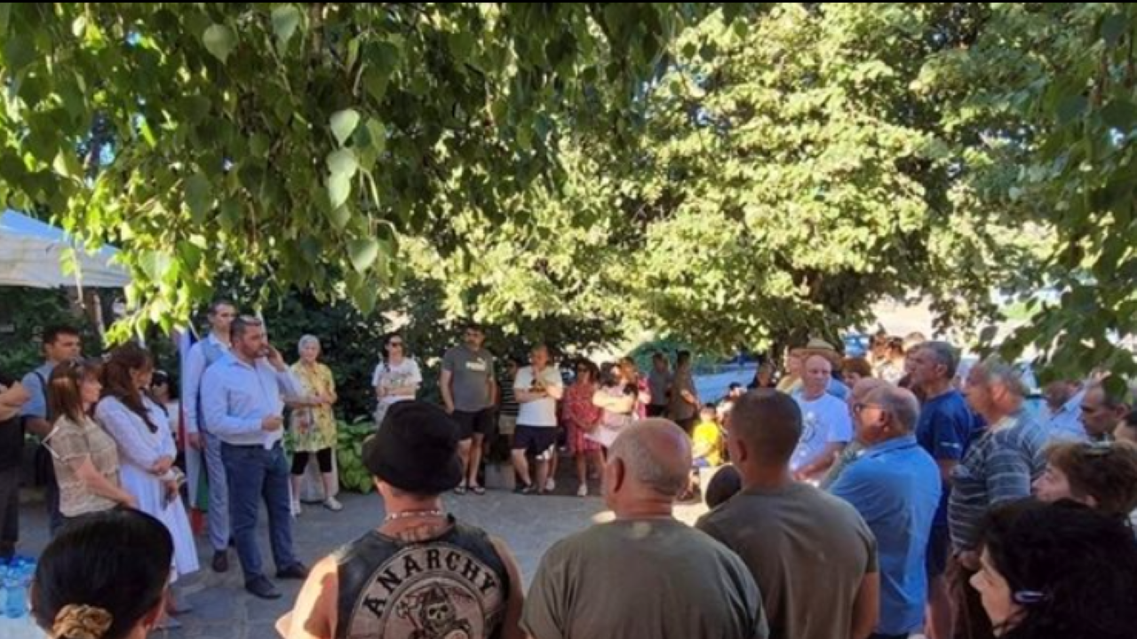 Бунт срещу добив на гнайс в пловдивско село
