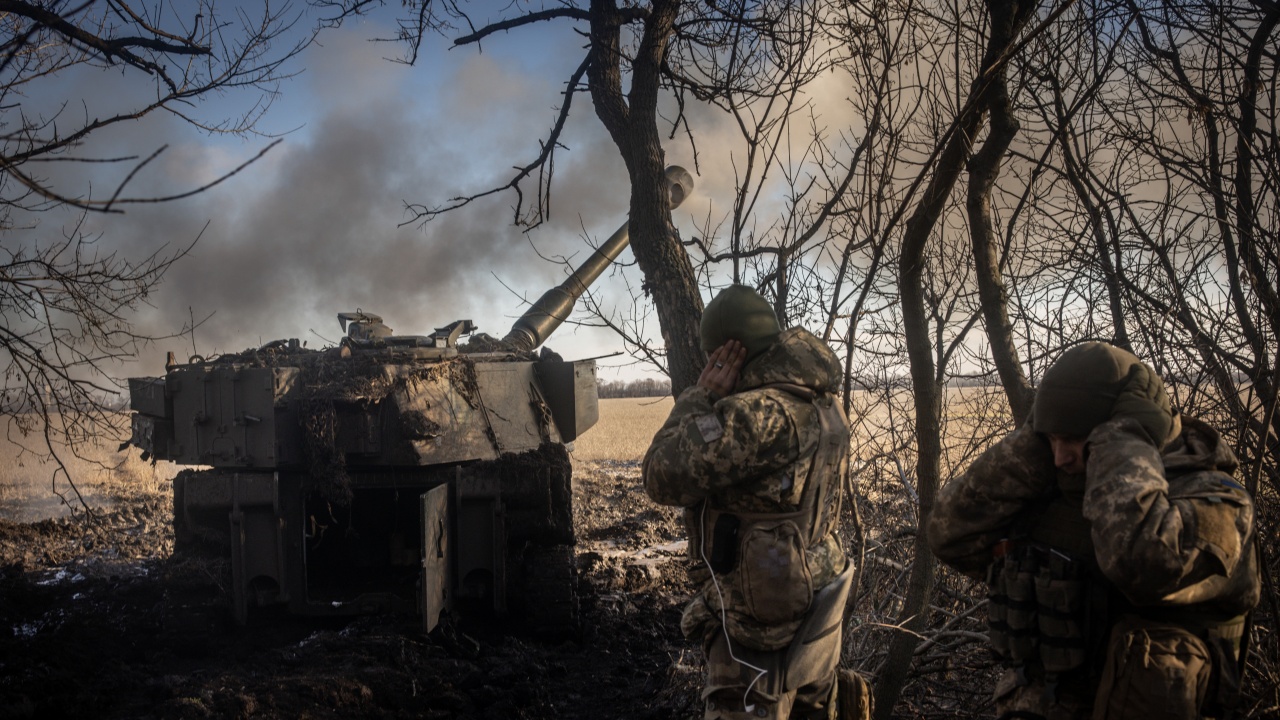 Украйна разполага подкрепления в района на Часов Яр