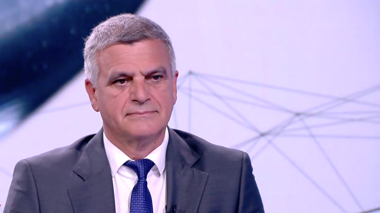 Стефан Янев: Президентът трябва да постъпи държавнически, ако се стигне до третия мандат