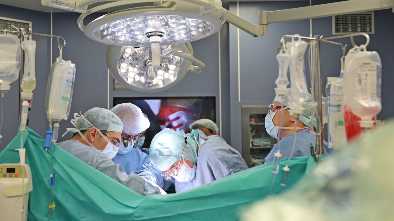 Във ВМА извършиха трета чернодробна трансплантация от началото на годината