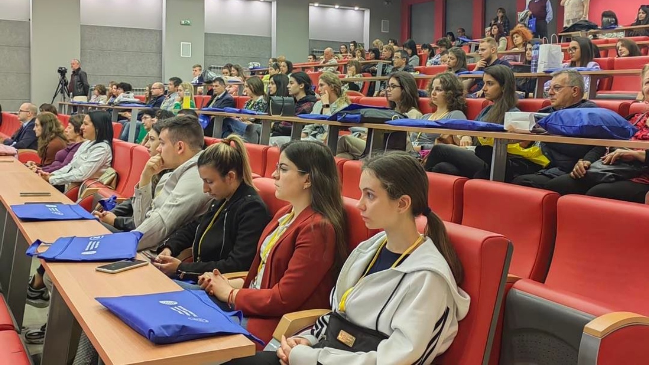 Интересът към Медицинския университет в Пловдив се повишава сред кандидат-студентите