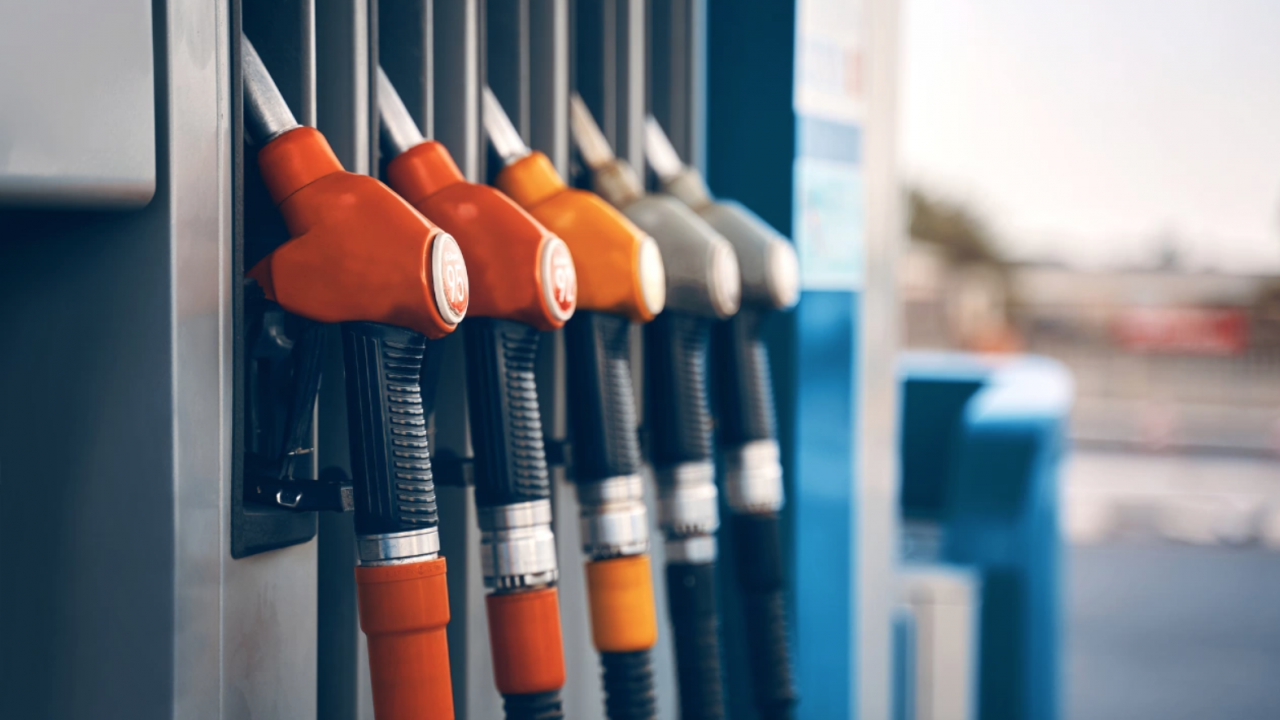 КЗК не откри проблем в рязкото повишаване на цените на горивата през 2022 г.