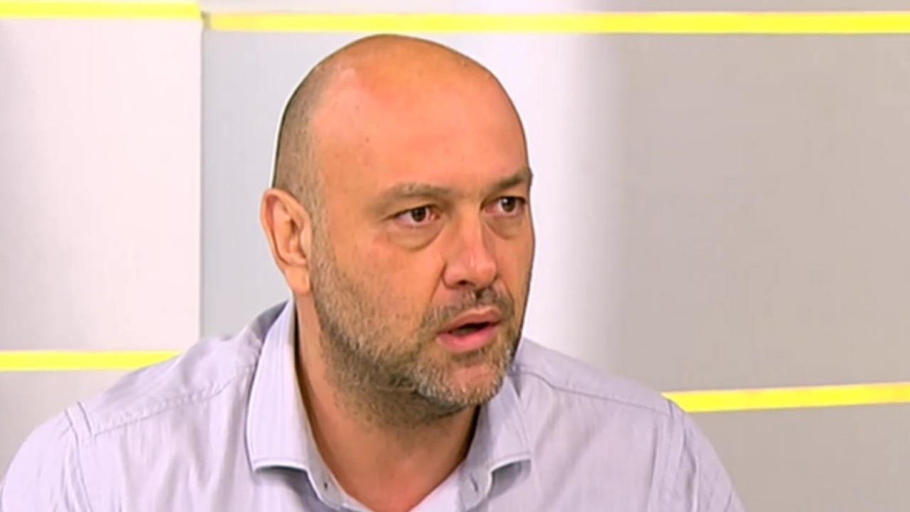 Политологът Димитър Аврамов: ГЕРБ е партия, построена върху култа към личността на Борисов