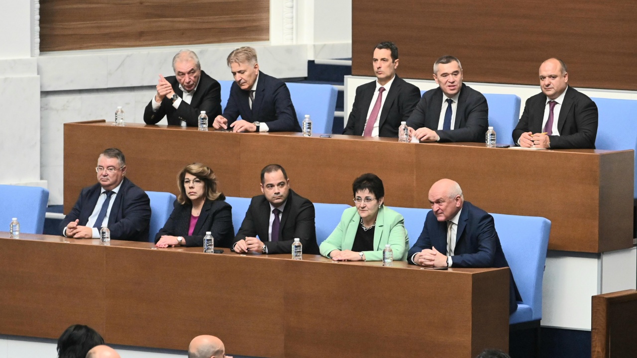 Спорната позиция за срещата на върха на НАТО: Депутатите изслушват Главчев и Запрянов на закрито заседание