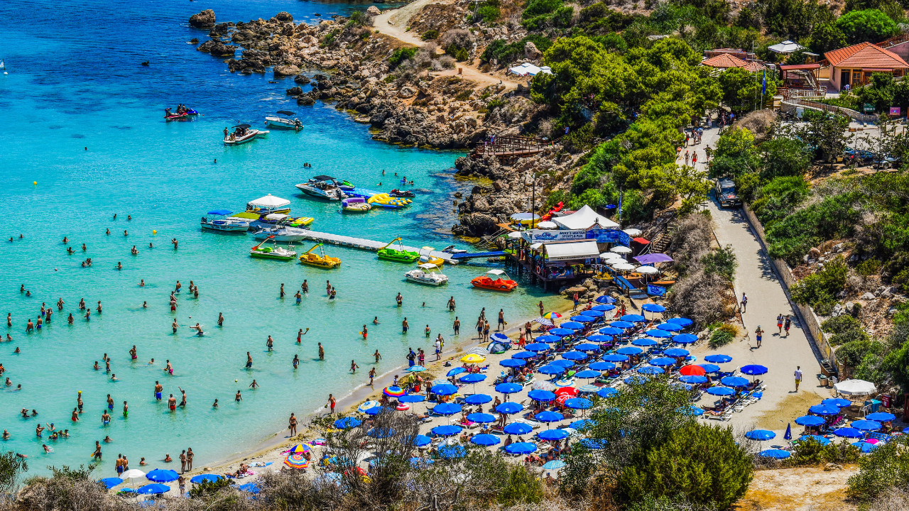 Българите в Кипър също кандидатстват за субсидирана почивка