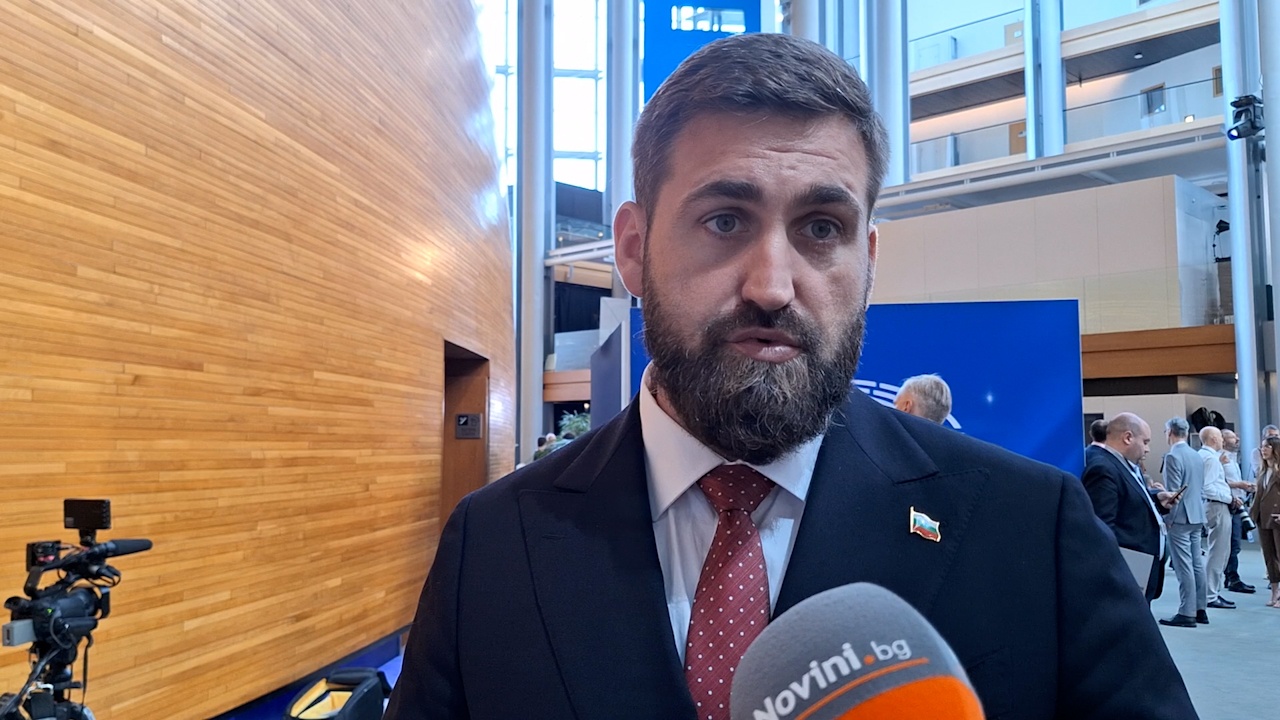 Новаков с призив към останалите български евродепутати: Да не пренасяме разделението от родното НС тук в ЕП