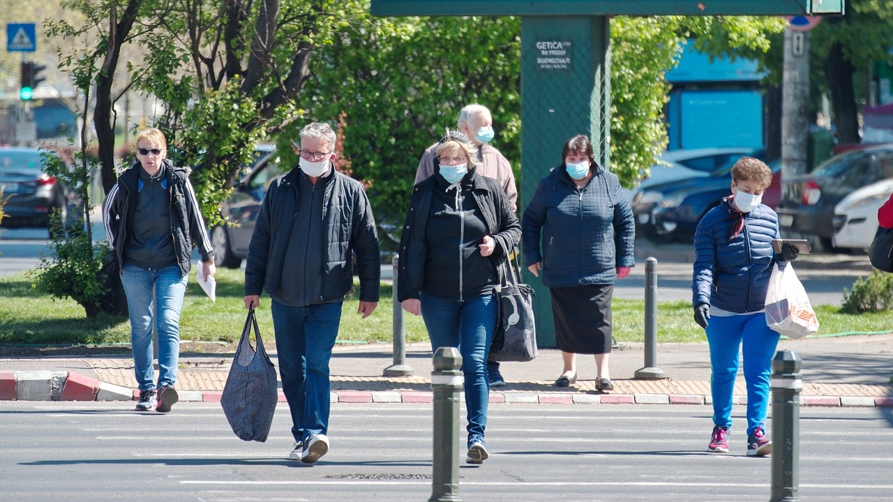 Световният експерт по коронавируси Юен Куок-юн: Нова пандемия е неизбежна