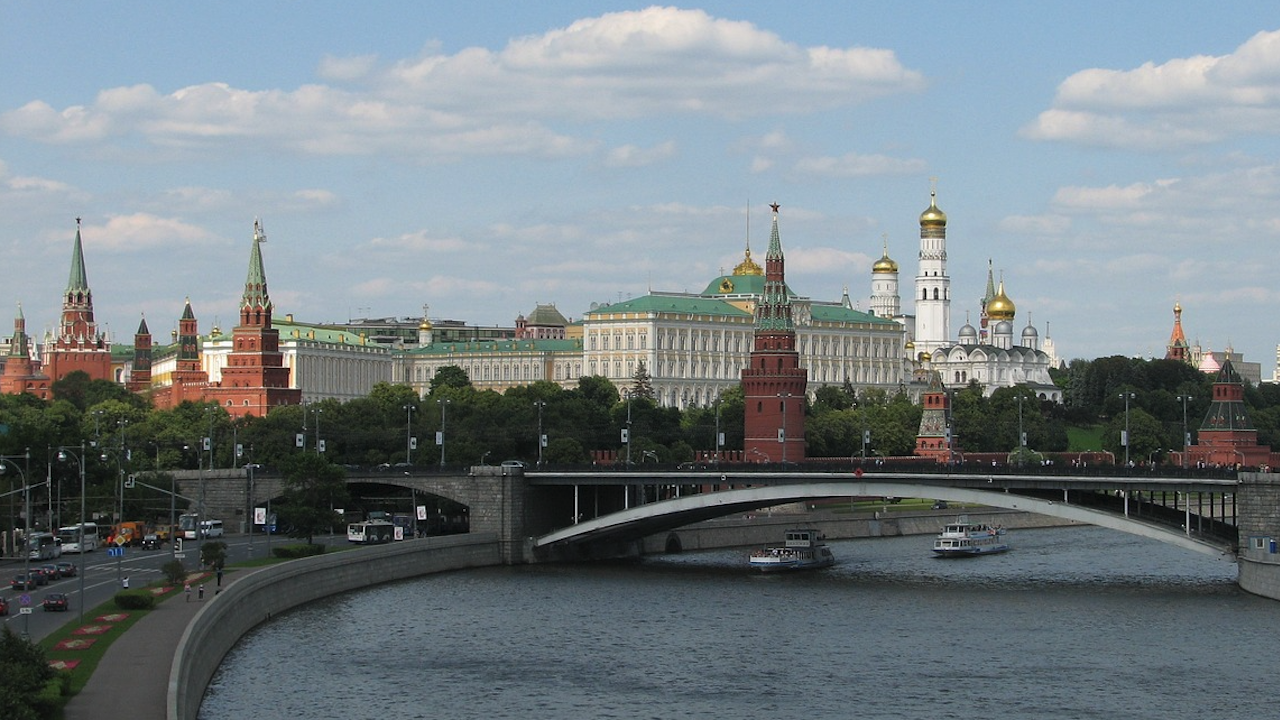 Площад "Европа" в Москва вече ще се казва "Евразия"