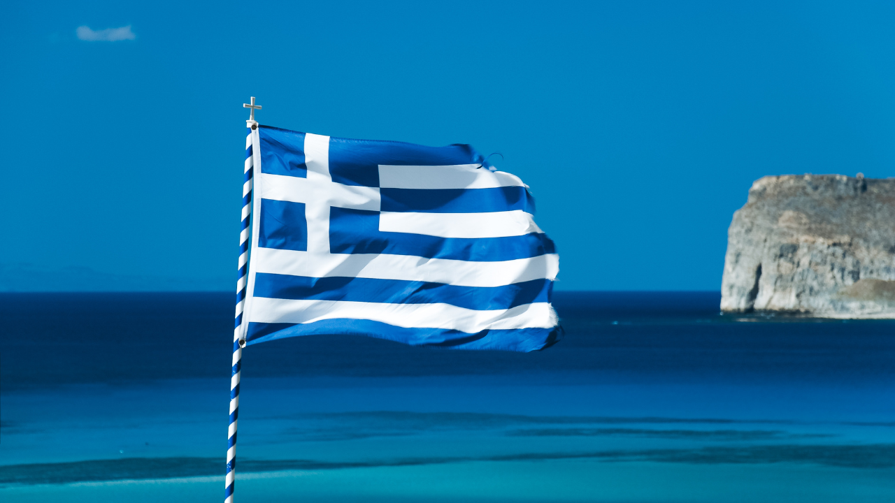 Отнеха сините флагове на 22 гръцки плажа