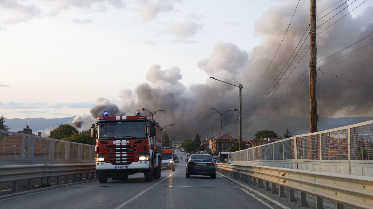 МОСВ: Няма замърсяване на въздуха в района на Елин Пелин и опасност за здравето на жителите