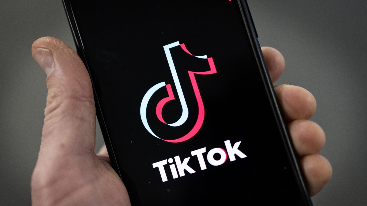 Редица американски щати съдят TikTok заради „увреждане на психичното здраве на младежите”