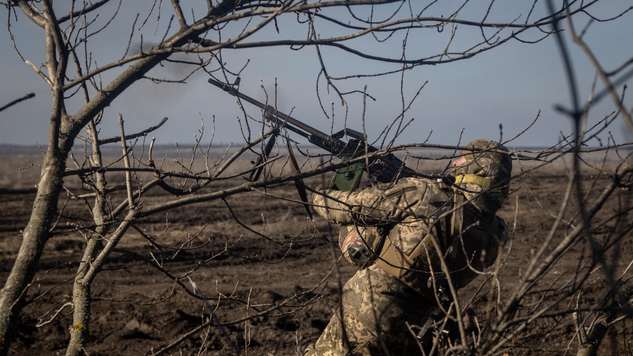 Украинският министър на отбраната потвърди първите сблъсъци между сили на Киев и севернокорейци