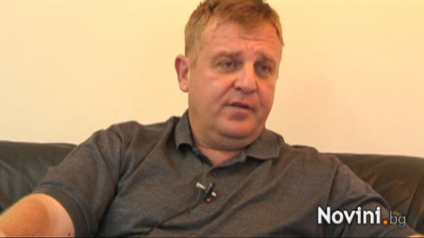 Красимир Каракачанов пред Novini.bg: На Волен Сидеров му трябва психиатър