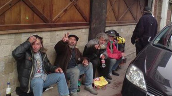 Да спре деградацията около Женския пазар ,настояват граждани