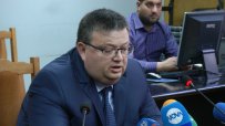 Цацаров поиска снемане на имунитета на депутатка от БСП