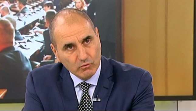 Цветанов: Румен Радев търси само конфронтацията. Ние сме отворени и търсим диалог