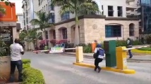 Взривове и куршуми в хотелски комплекс в Найроби