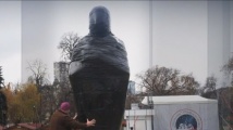Мумия на комунизма се появи в центъра на София