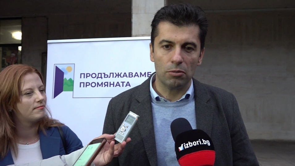 Кирил Петков в Шумен: Тук сме да решаваме истинските проблеми на хората