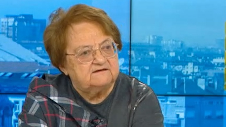 Проф. Радка Аргирова: Или се ваксинираме или си правим тест на 48 часа
