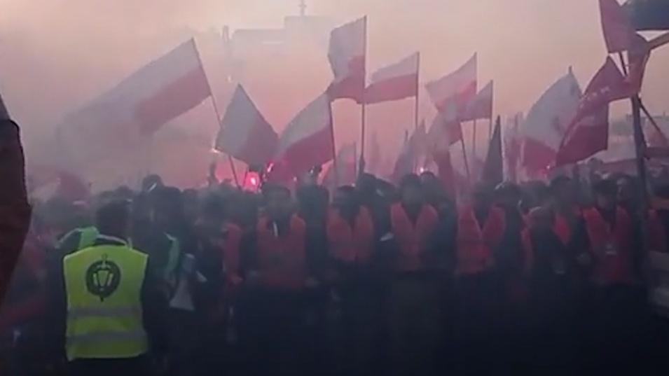Крайнодесни преминаха през Варшава. Нямаше инциденти