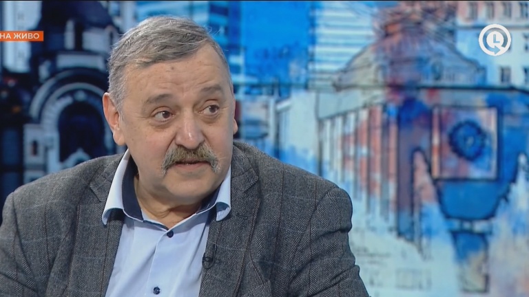 Проф. Кантарджиев: Още известно време ще се увеличава броят на починалите с COVID-19