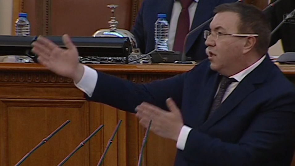 Проф. Ангелов: Държим се доста двулично в НС - България - Новини Бг
